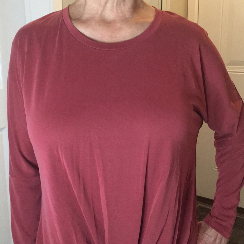 Maroon Blouse tie knit detail Long sleeve - Picture 7 of 7
